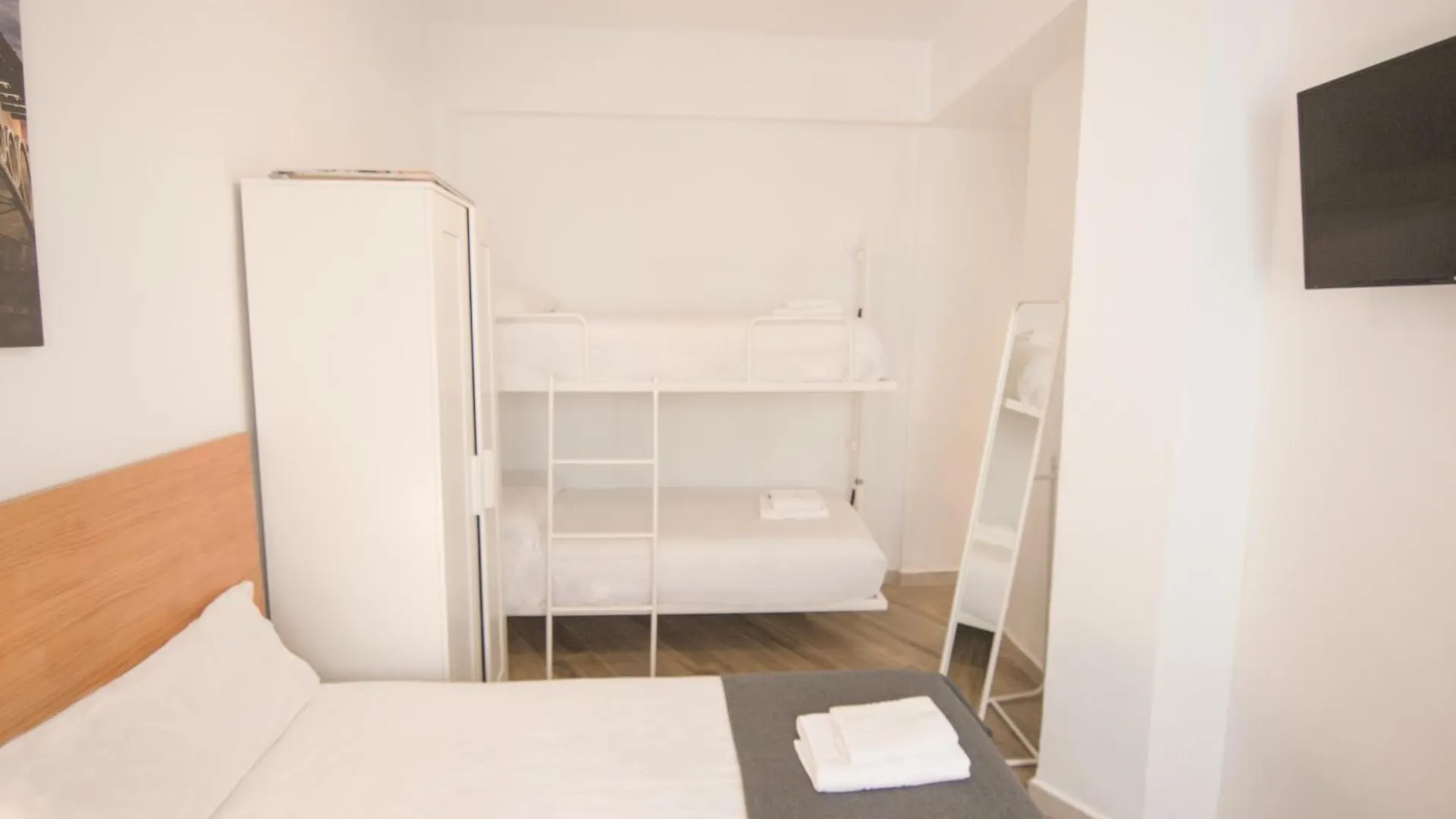 Apartment Rentalsevilla Ensenada Spain